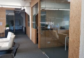 UALCOM-Crystal в проекті Офіс в стилі Loft