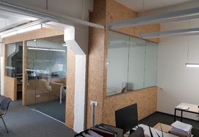 UALCOM-Crystal в проекті Офіс в стилі Loft